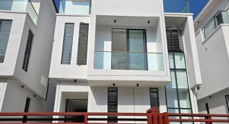 Astonishing 5-Bedroom Fully Detached Duplex with BQ – For Sale